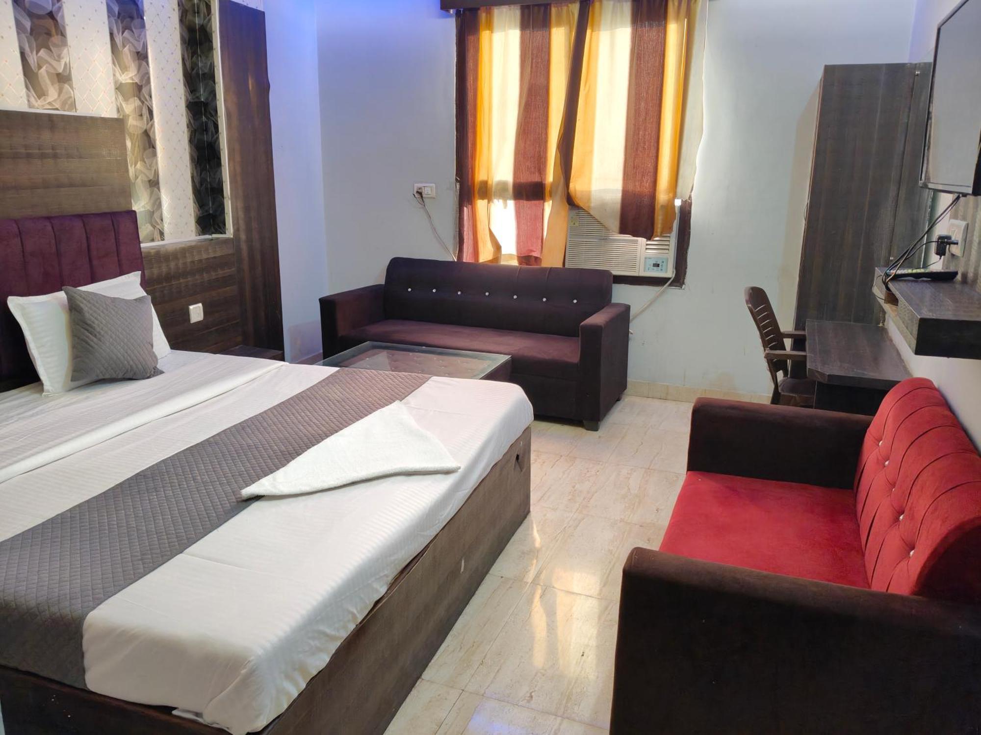 Hotel Park Avenue Lucknow Bagian luar foto
